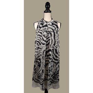 Signature by Robbie Bee Black, Gray, and White Lined Swing Dress Size 12 NWT